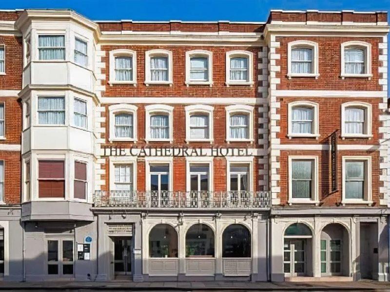 The Cathedral Hotel Salisbury Exteriör bild