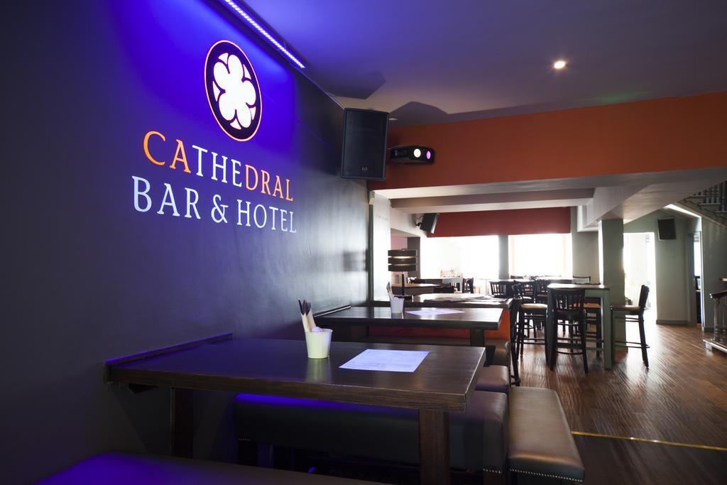 The Cathedral Hotel Salisbury Exteriör bild